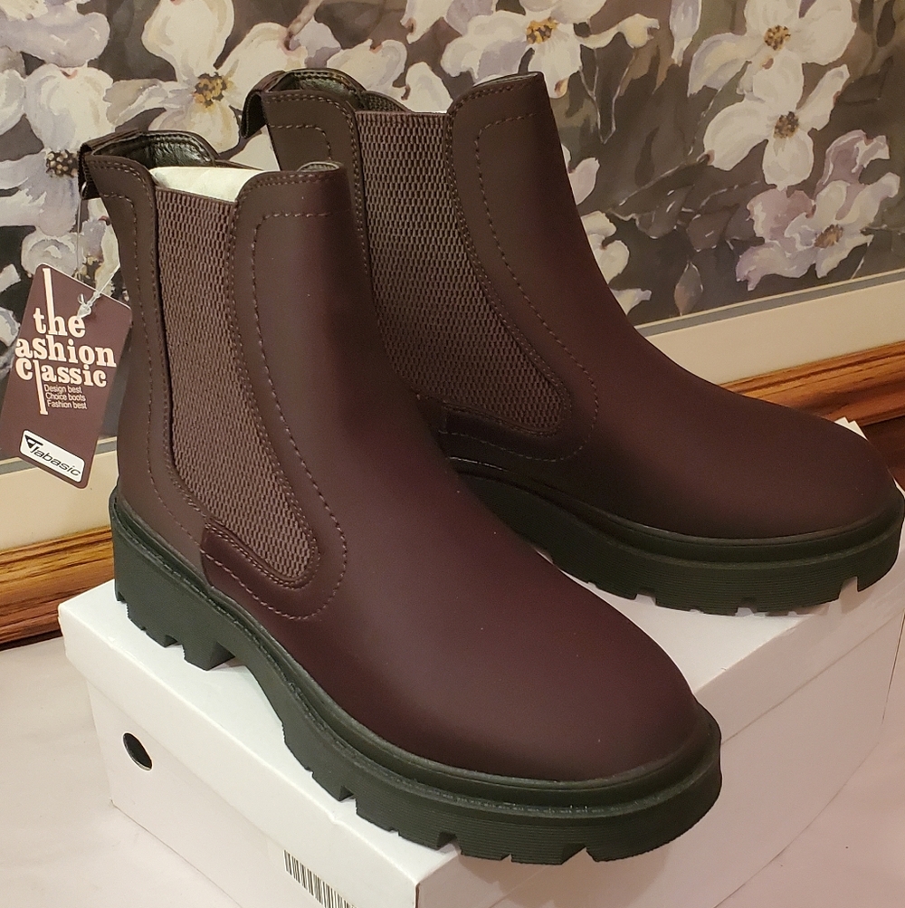 Women's Dark Brown Ankle‎ Booties